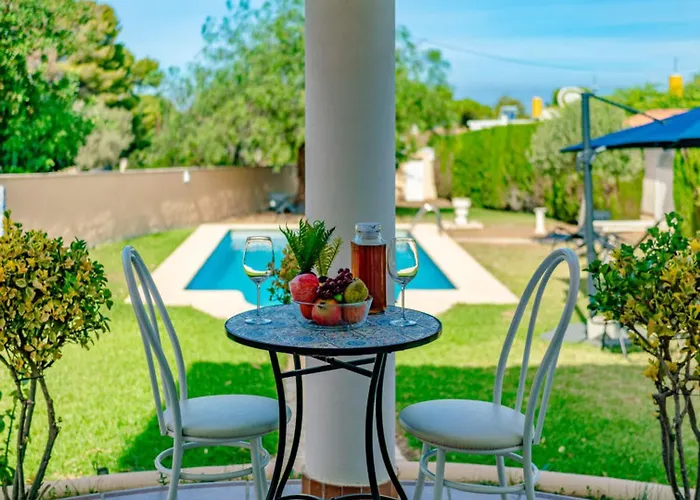 Global Coquette - By Global Holidays 7189